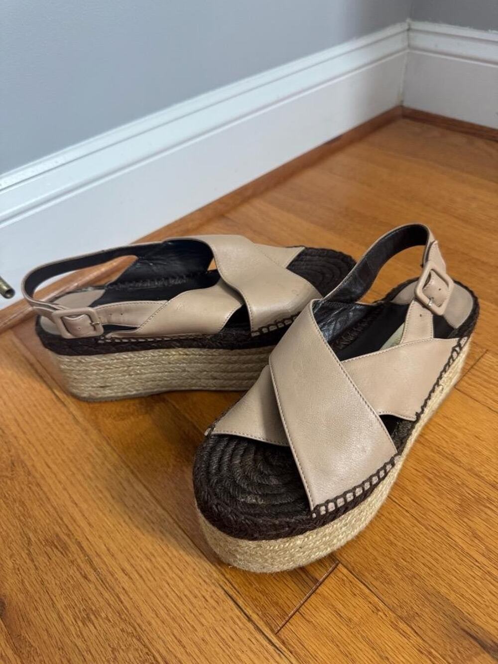 NWOB PALOMA BARCELO PLATFORM WEDGE SANDAL 38 (sh1000